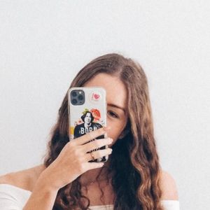 Meet your Posher, Dana